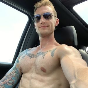 Meet your Posher, Dakotah